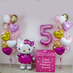 Коробка сюрприз с цифрой 5 и Китти