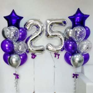 Композиция из шаров с цифрой 25